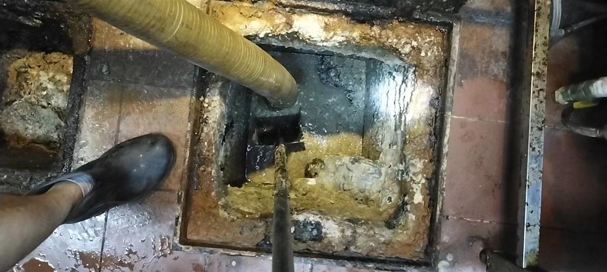 登封污水池清理一般都有毒气，怎么预防中毒呢？